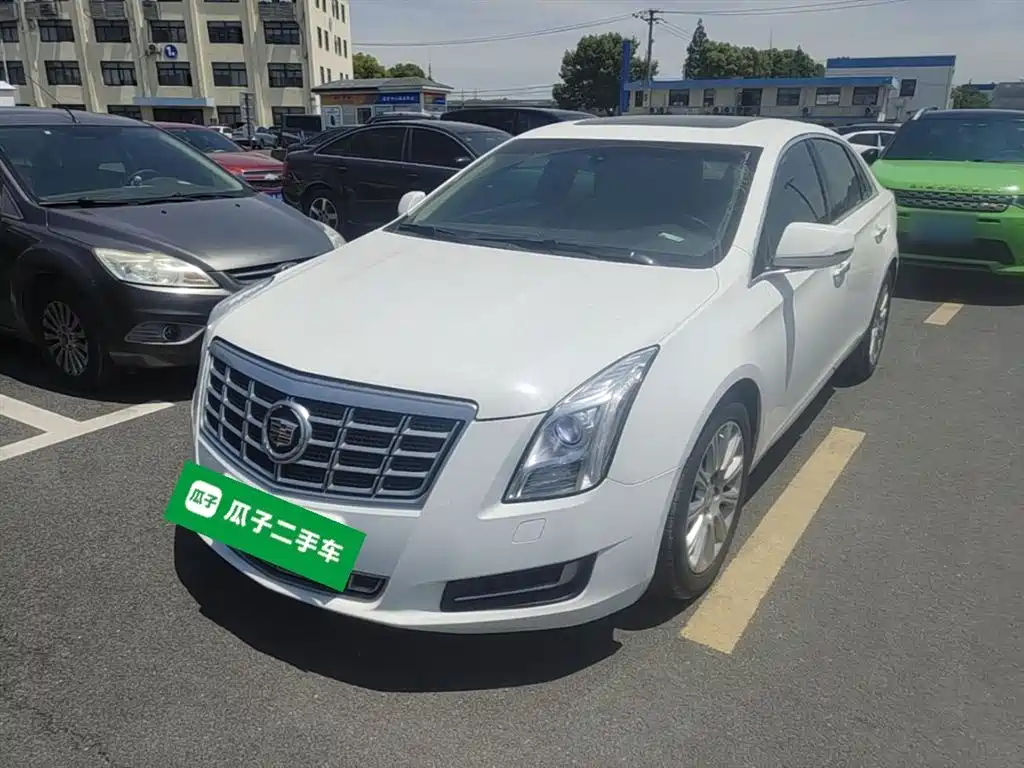 Cadillac XTS 2015 28T Comfort