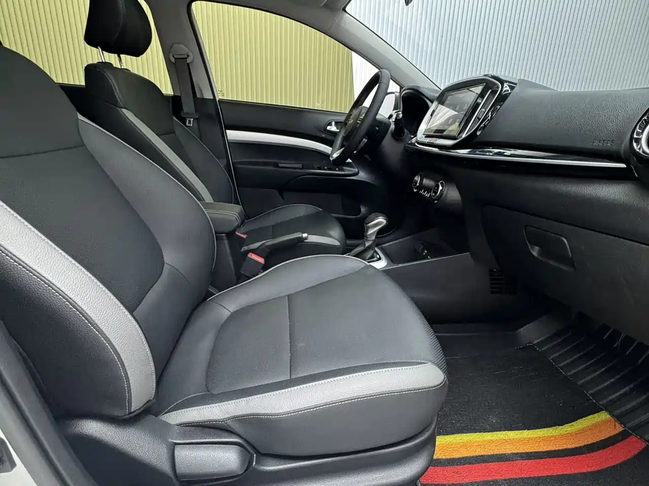 Kia KX1 2021 1.4L CVT Fun Sunroof Version фото 10