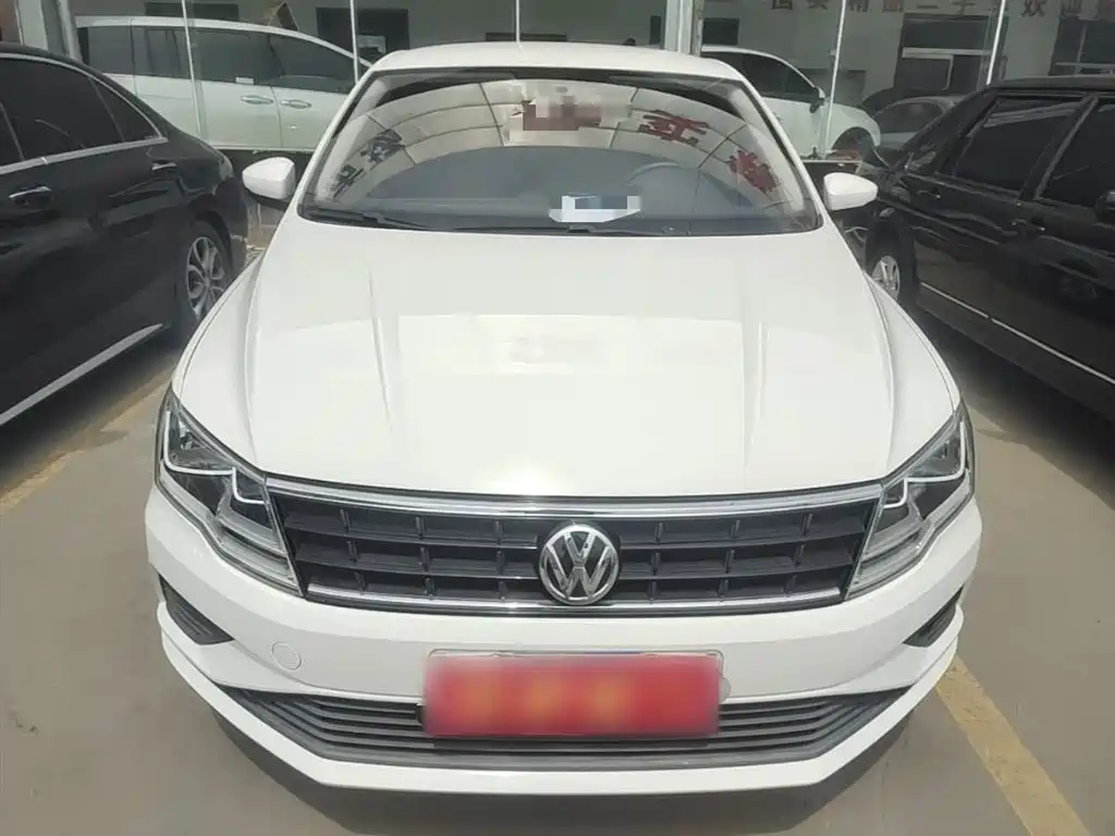 Volkswagen Jetta 2017 1.5L Manual Fashion фото 3