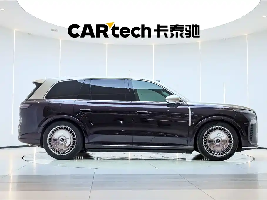Voyah Auto VOYAH Taisan 2026 Model Base фото 4