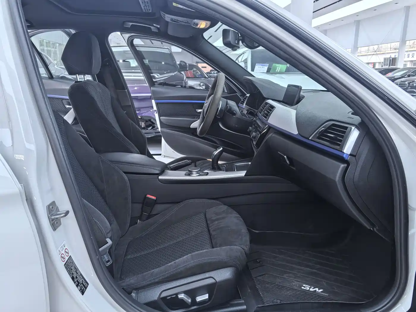 BMW 3 Series 2018 320i M Sport Package фото 11
