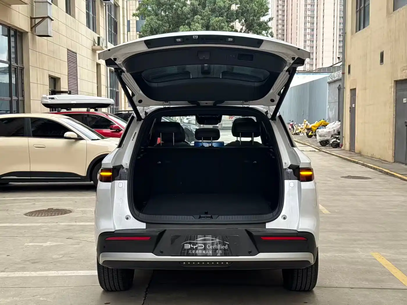 BYD Song Pro New Energy 2025 2nd Generation Smart Driving Edition DM-i 115KM Excellence Type фото 14