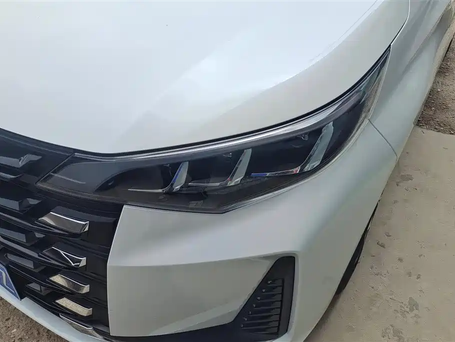 GAC Trumpchi Trumpchi M6 2023 PRO 270T DCT Luxury Edition фото 5