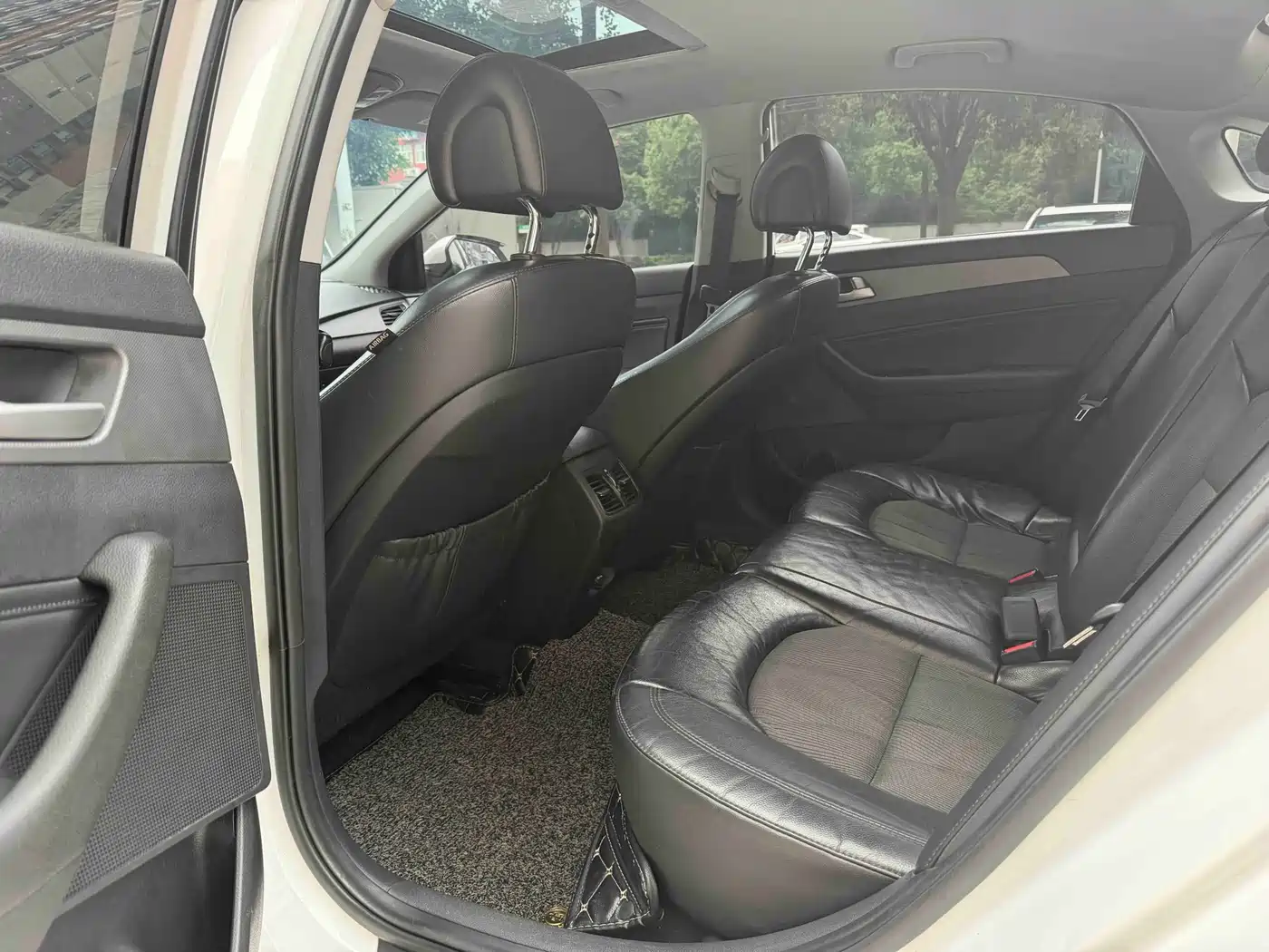 Hyundai Sonata 2017 2.0L GLS Smart фото 7