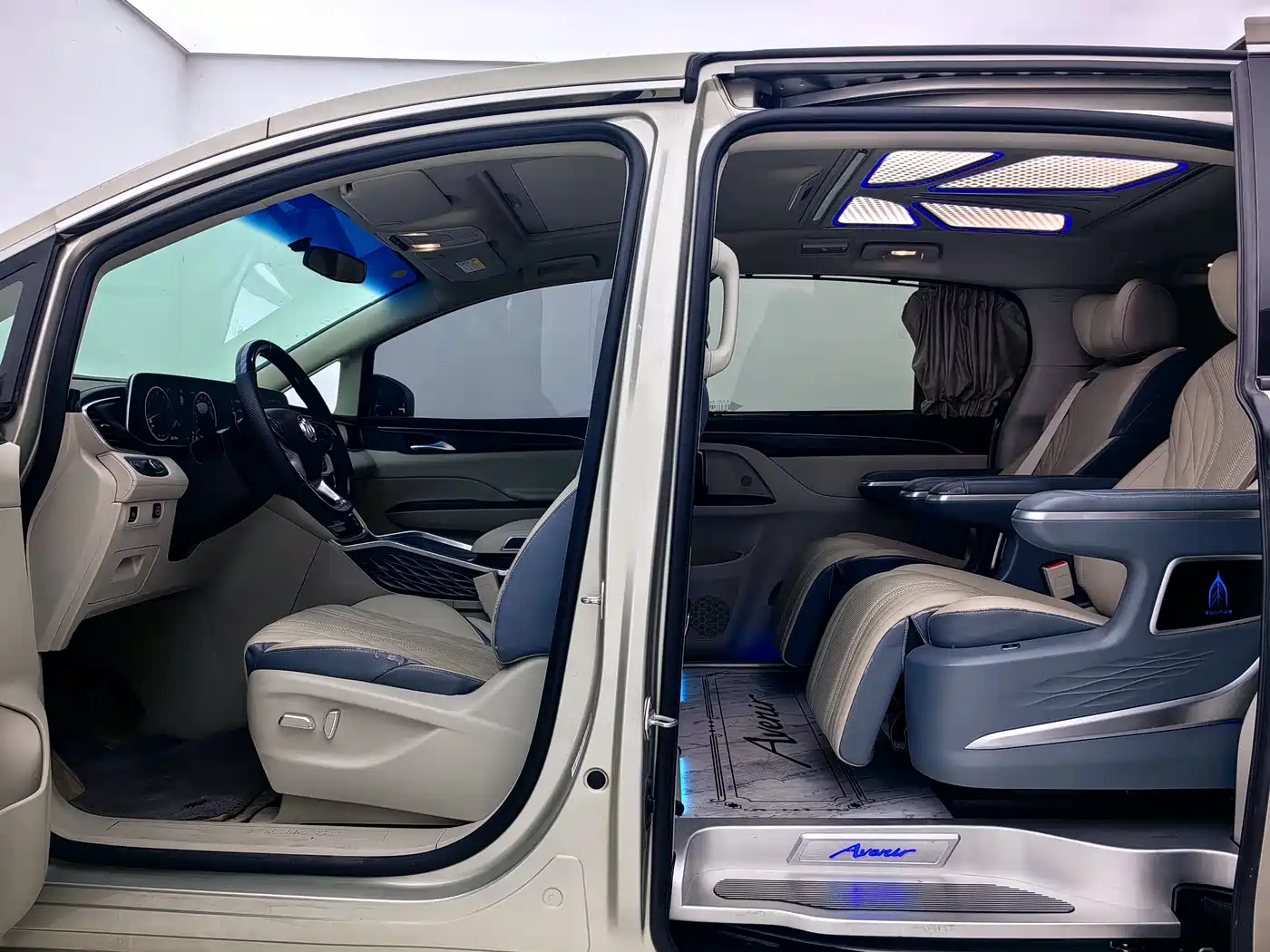 Buick GL8 2023 ES Landmaster Comfort фото 10