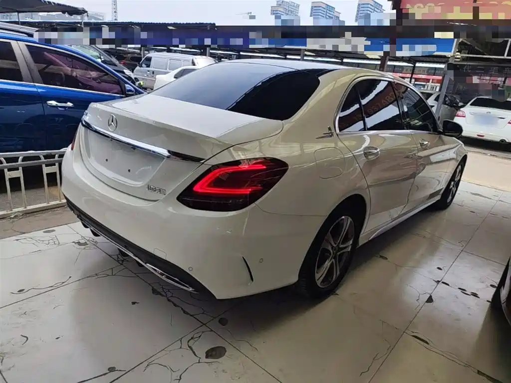 MERCEDES-BENZ CLASS C