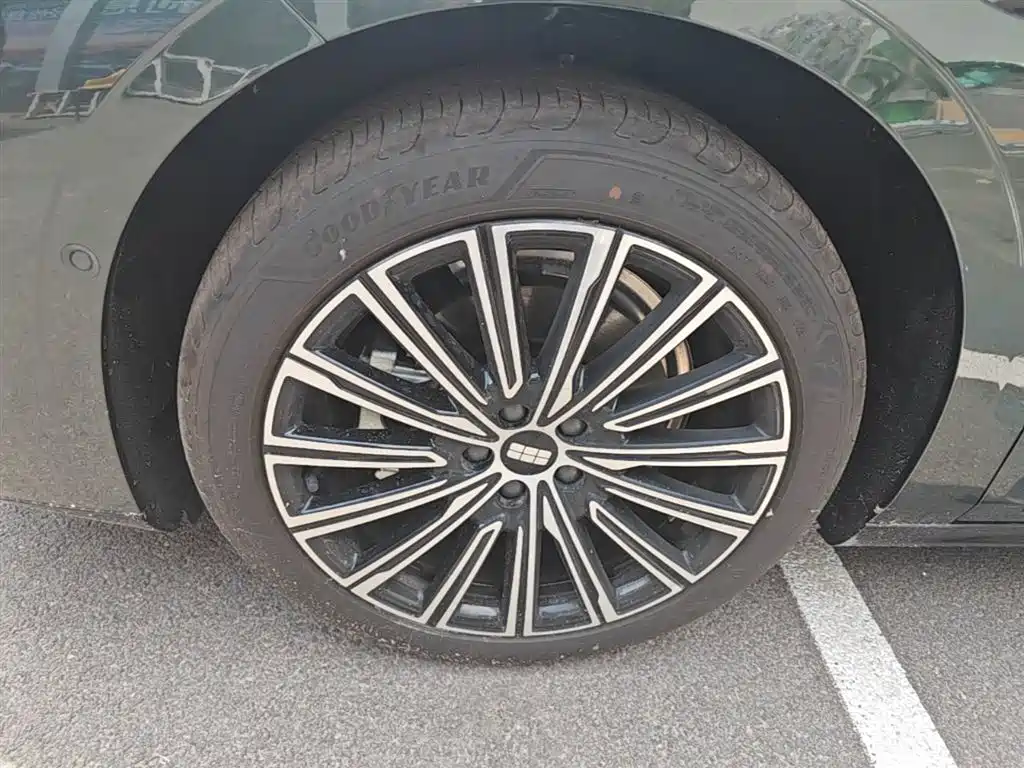 Geely Galaxy Galaxy Xingyao 8 2025 130km EM-P Starship Edition фото 23