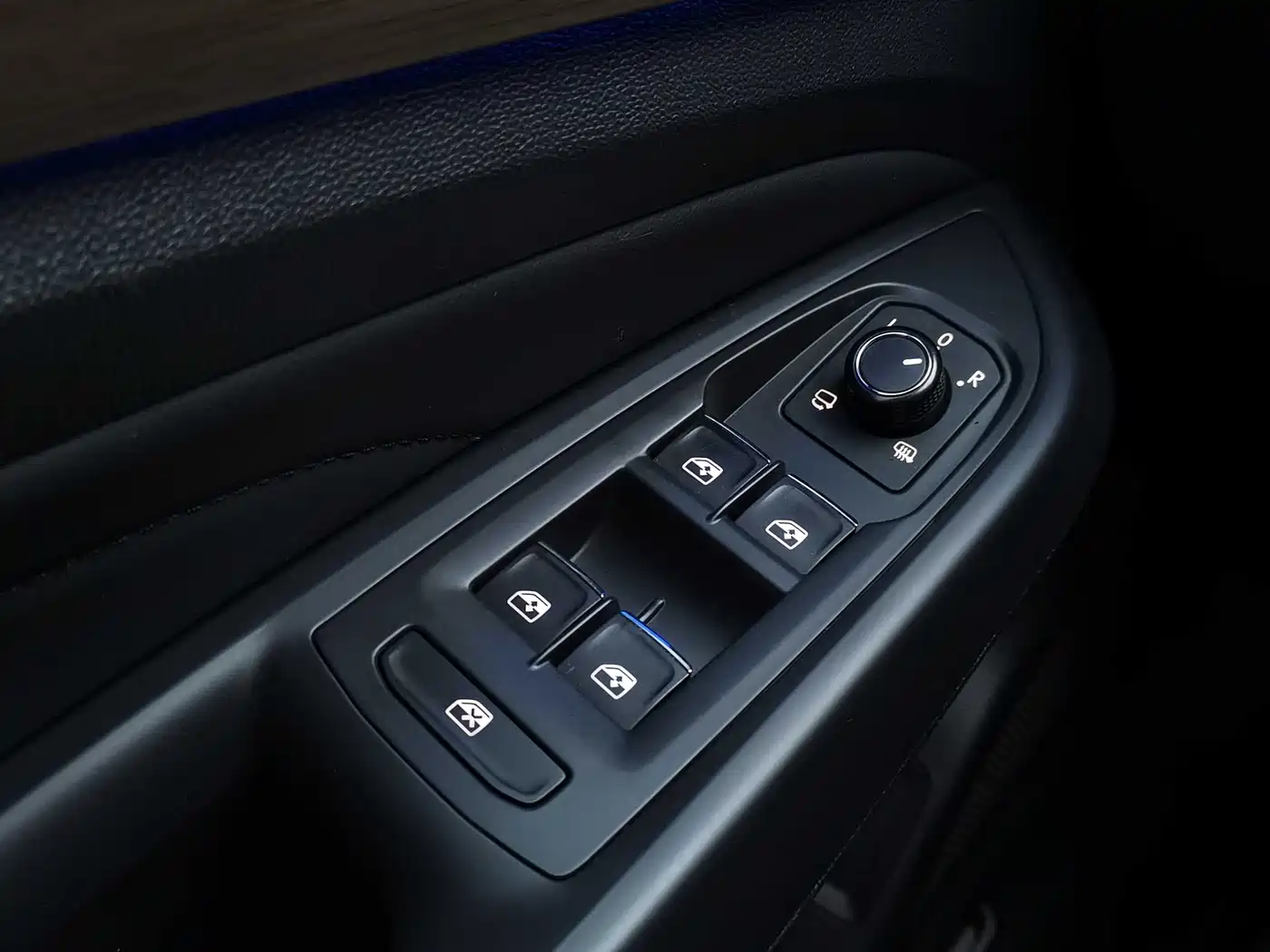 Volkswagen Passat 2019 330TSI Premium Edition China V фото 19