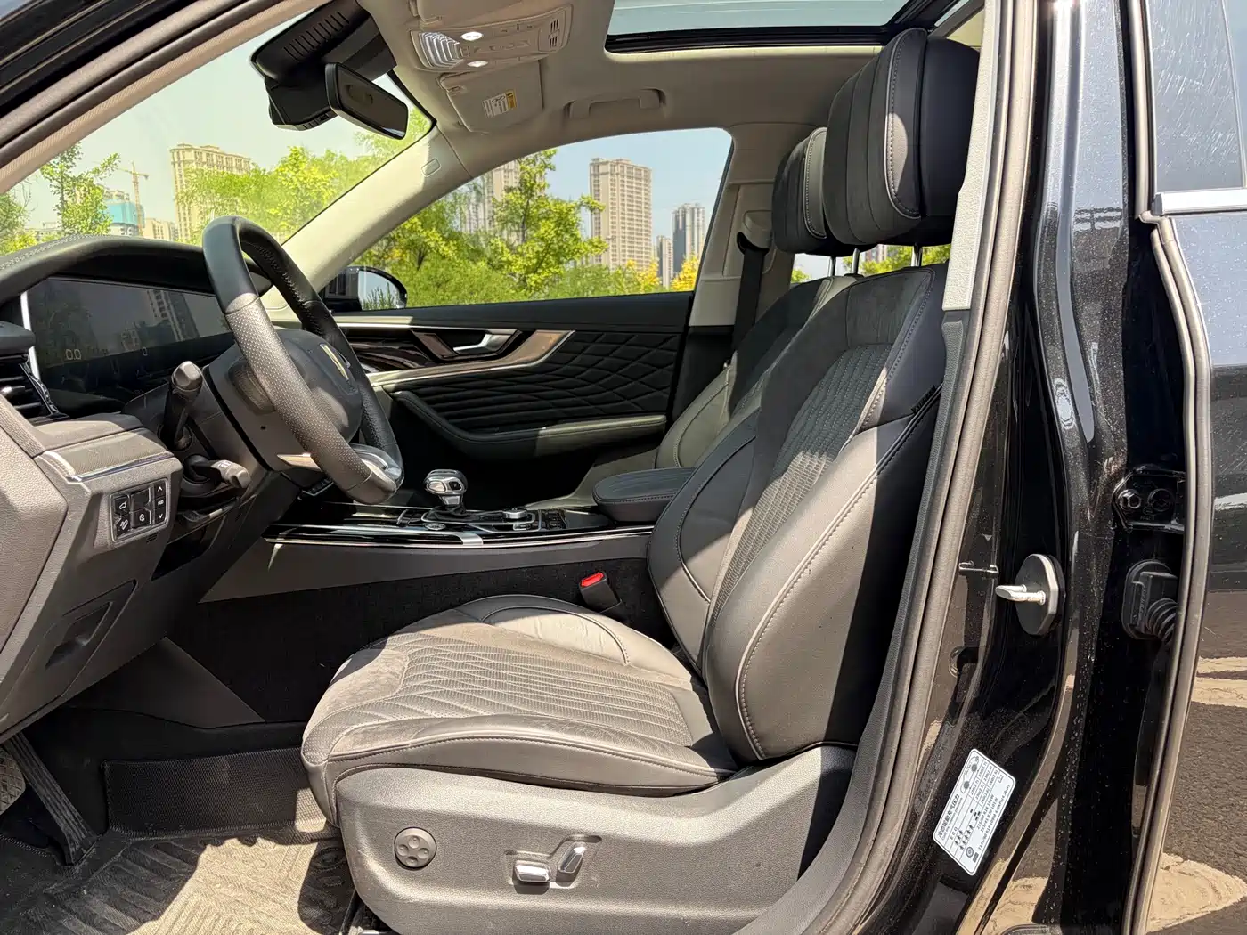 Hongqi HS5 2022 2.0T Smart Connect Premium Edition фото 4