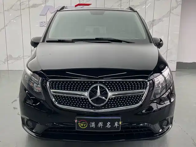 Mercedes-Benz Vito 2018 2.0T Elite Edition 7-Seater China V
