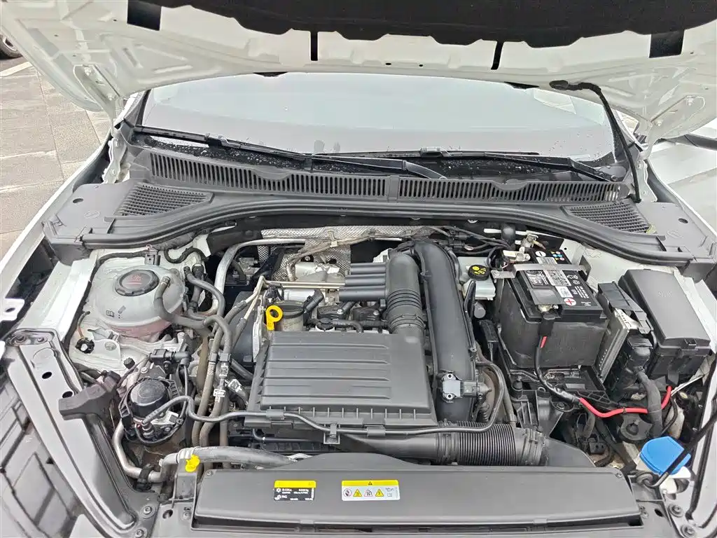 Volkswagen Sagitar 2021 280TSI DSG Surpassing Edition фото 16