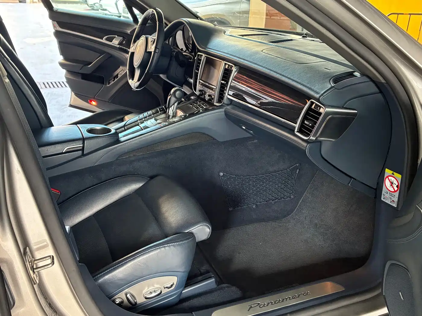Фото 6 - Porsche Panamera