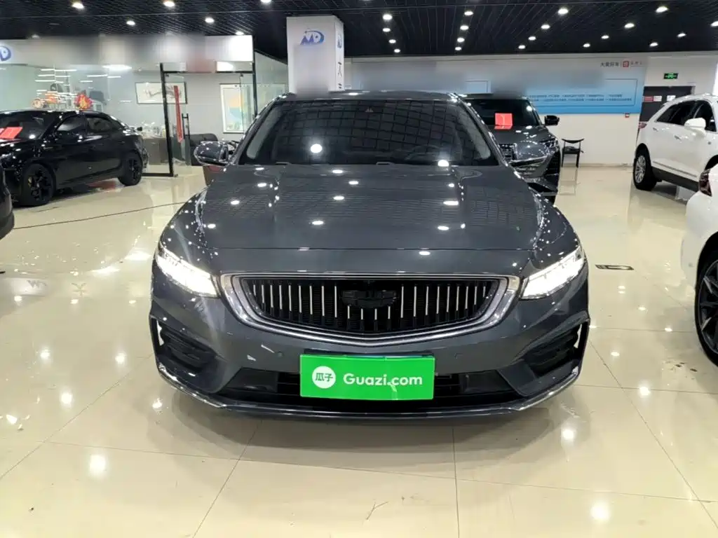 Фото 3 - Geely Preface