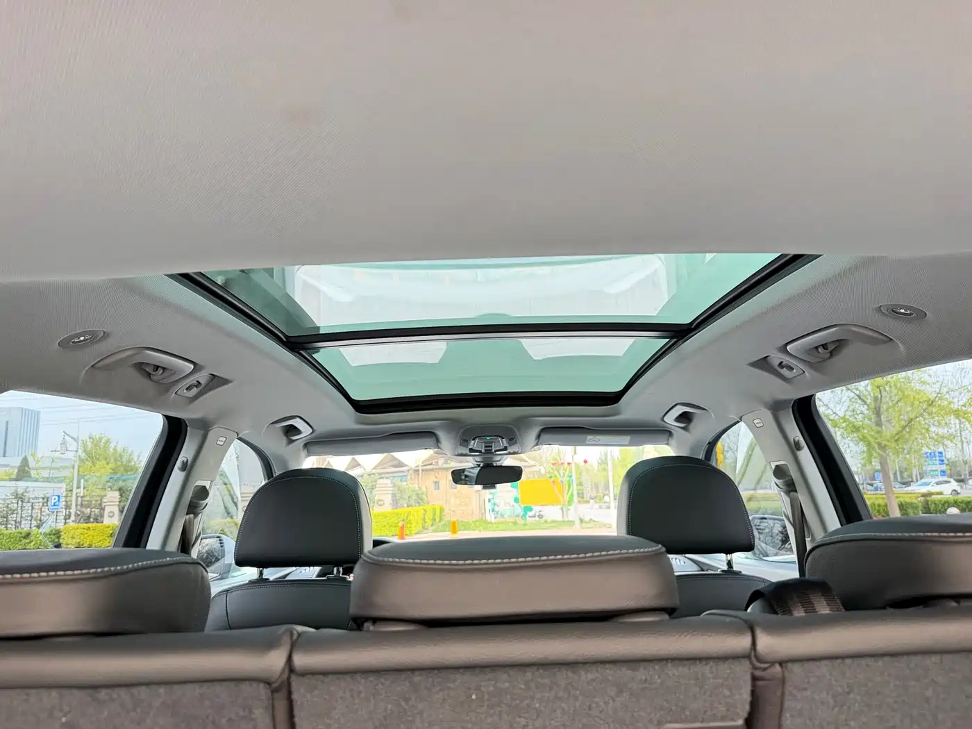 Audi Q5L 2020 Facelift 40 TFSI Honor Fashion фото 20