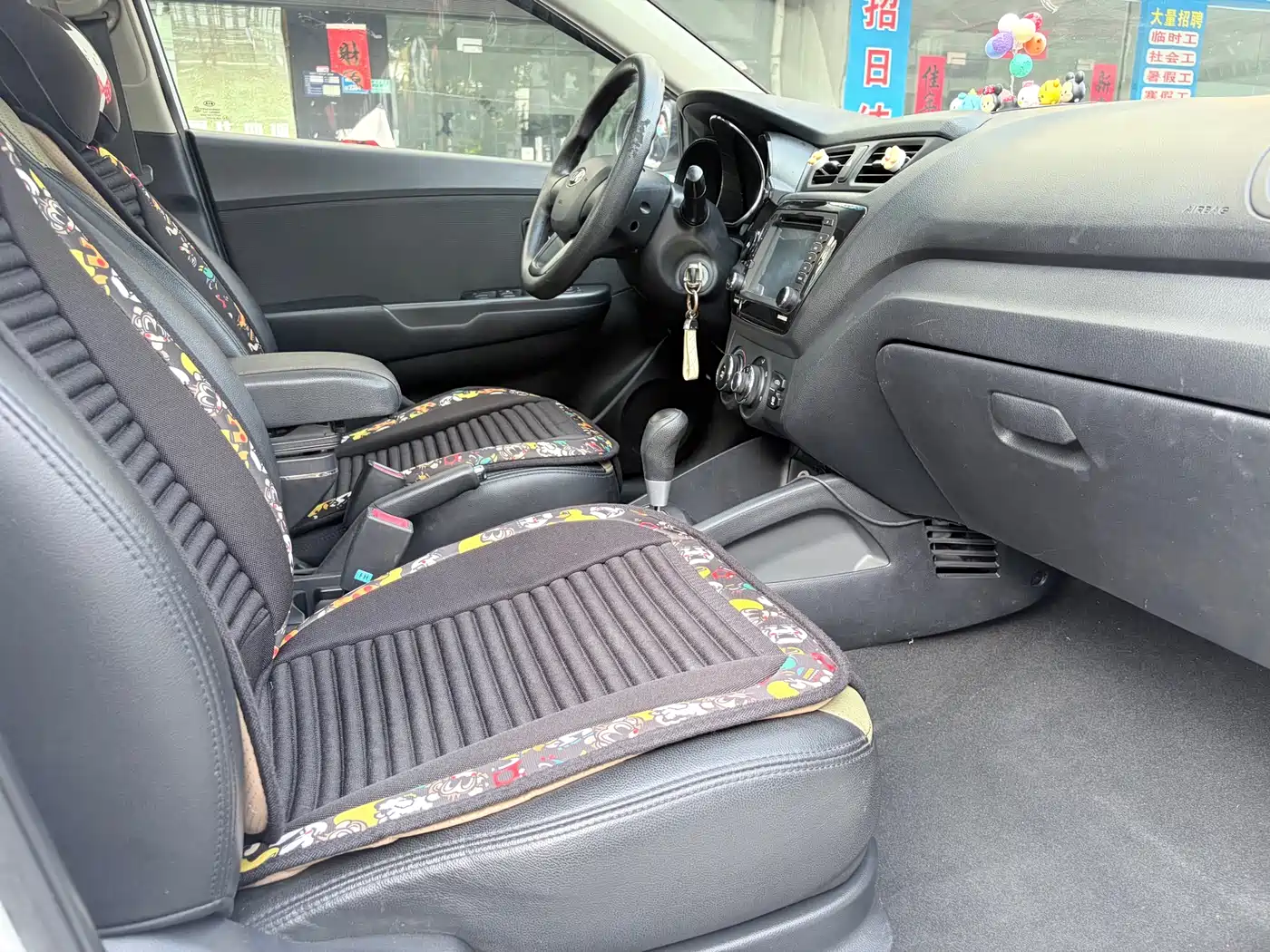 Kia K2 2012 Sedan 1.4L AT Premium ECO Commemorative Edition фото 12