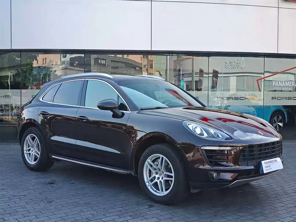Porsche Macan 2016 Macan S 3.0T фото 2