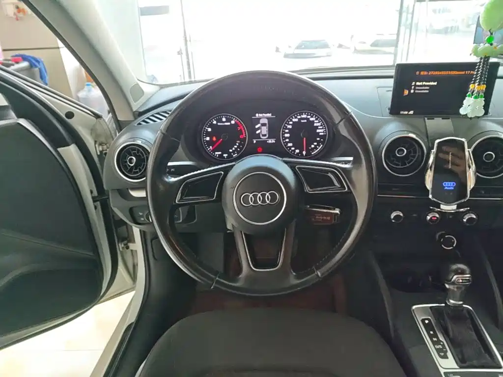 Фото 11 - Audi A3