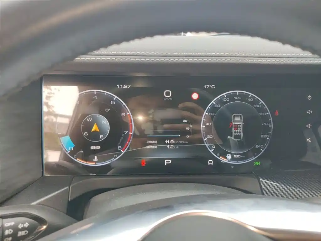 Tank 300 2023 Off-Road Edition 2.0T Challenger фото 4