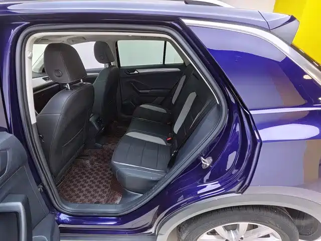 Volkswagen T-ROC 2020 280TSI DSG FWD Elite фото 8