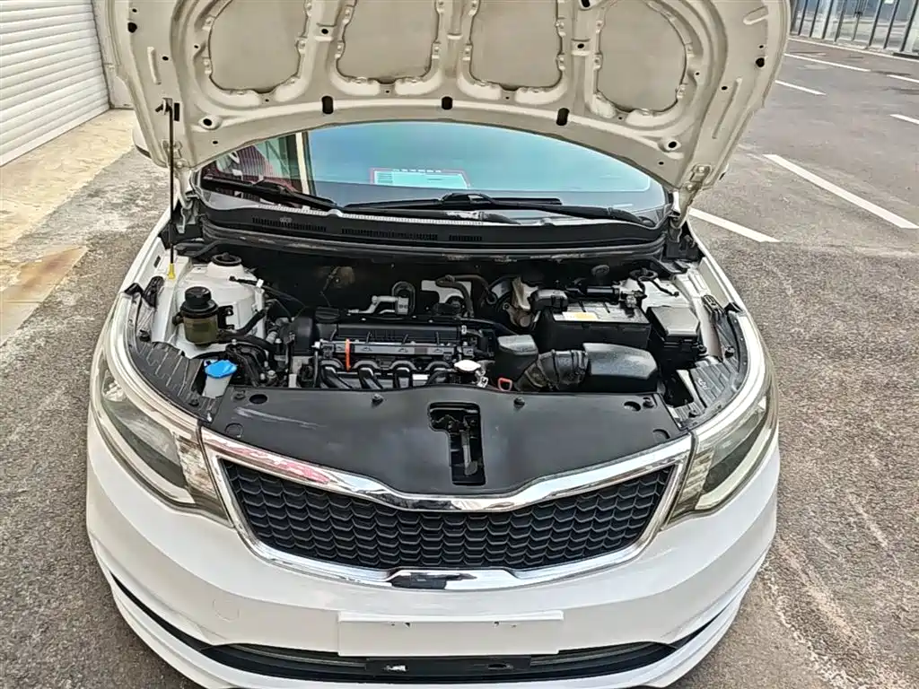 Kia K2 2015 Sedan 1.4L AT GLS фото 20