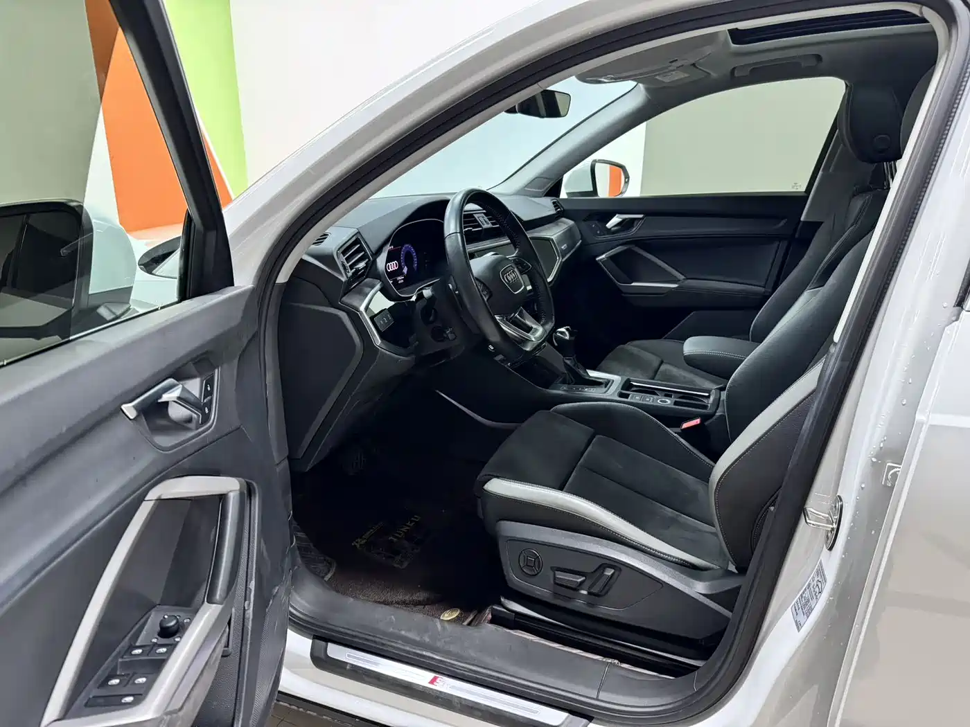 Audi Q3 2023 35 TFSI Fashion Dynamic (1.4T) фото 3