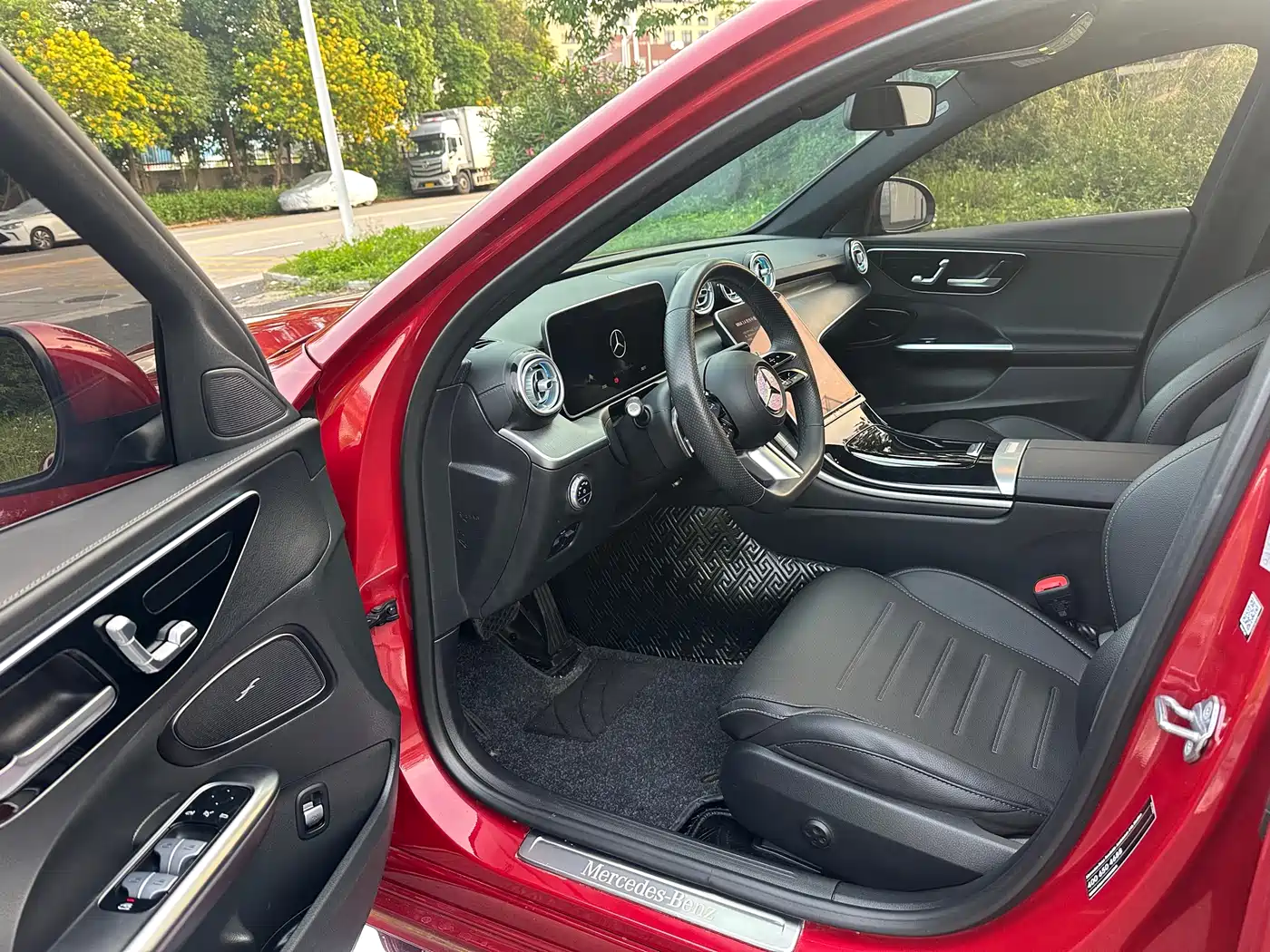 Mercedes-Benz C-Class 2023 C 260 L Sport фото 4