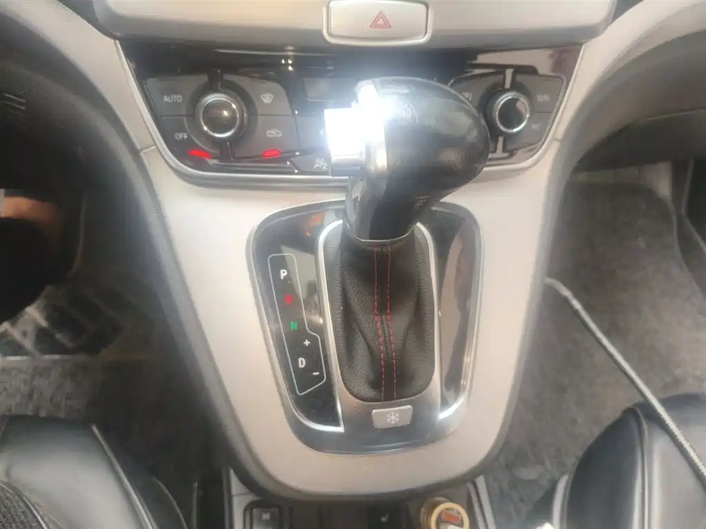 Haval H6 2015 Sport 1.5T Automatic 2WD Luxury фото 11