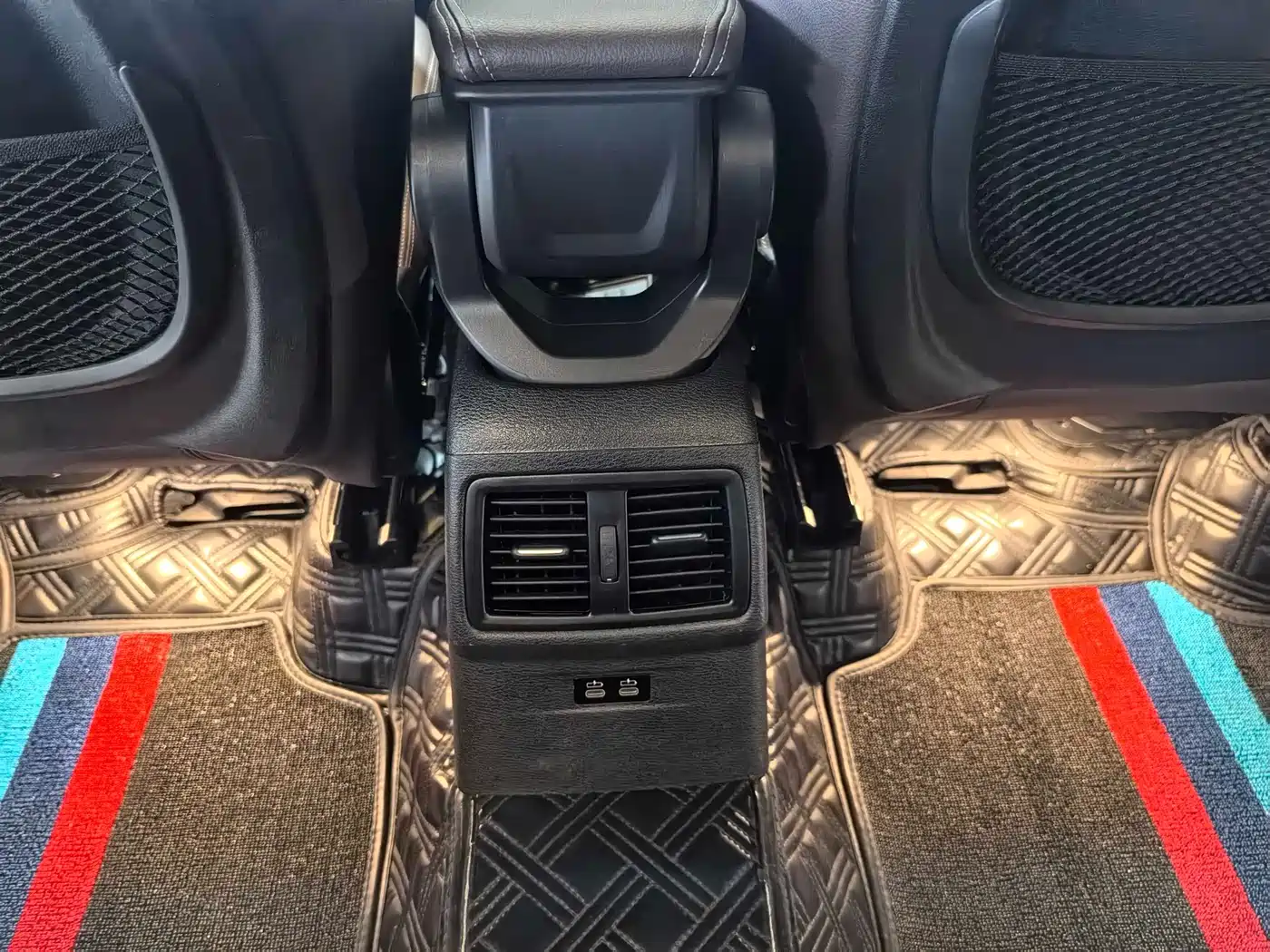 BMW X1 2022 sDrive25Li Leading фото 10