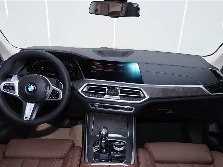 BMW X5 (Import) 2019 xDrive40i M Sport Package фото 25