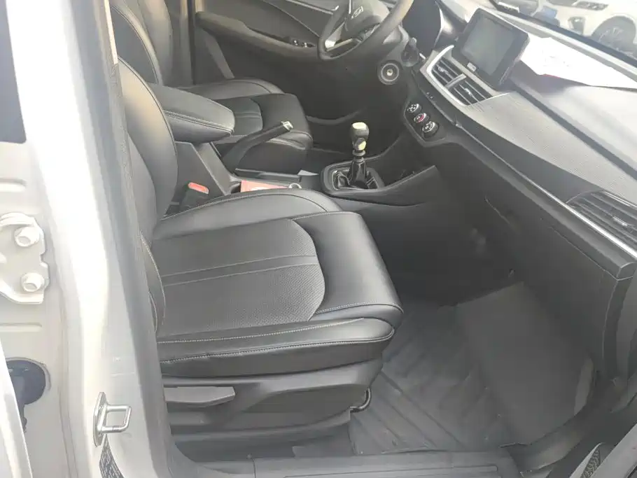 Baojun 360 2018 2018 1.5L Manual Elite (China V)