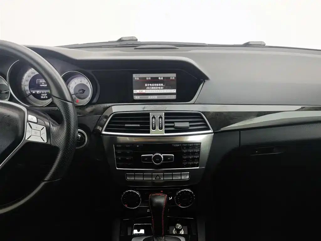 Mercedes-Benz C-Class 2013 C 260 Fashion Grand Edition фото 12
