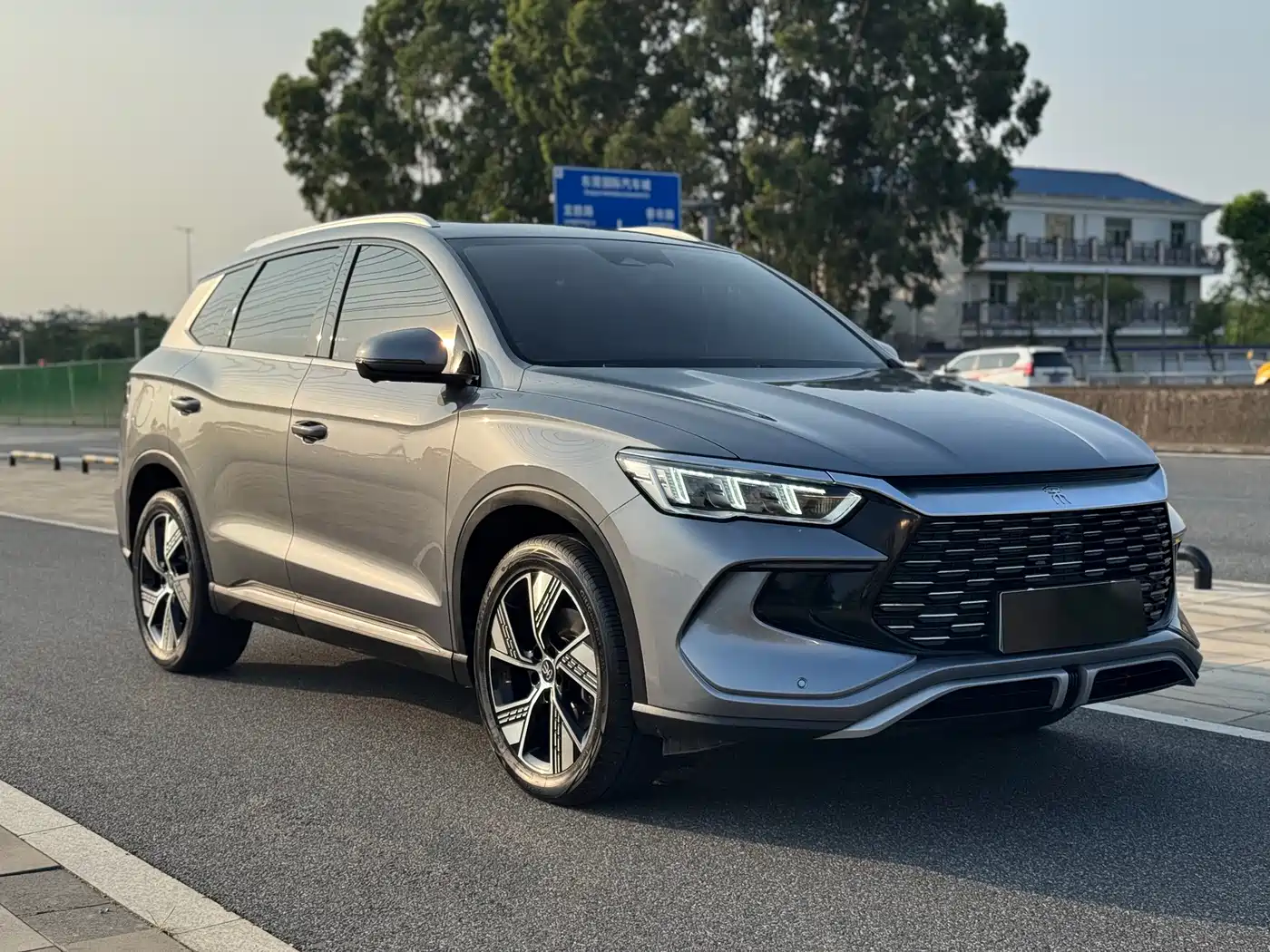 BYD Song Pro New Energy 2023 Champion Edition DM-i 110KM Excellence фото 3