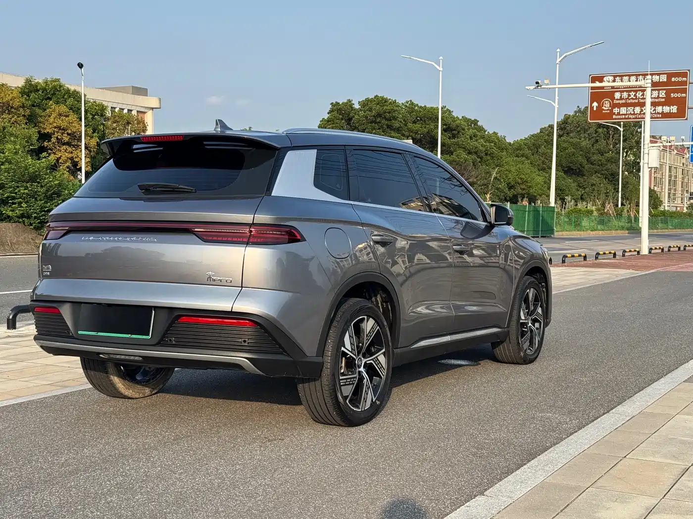 BYD Song Pro New Energy 2023 Champion Edition DM-i 110KM Excellence фото 5