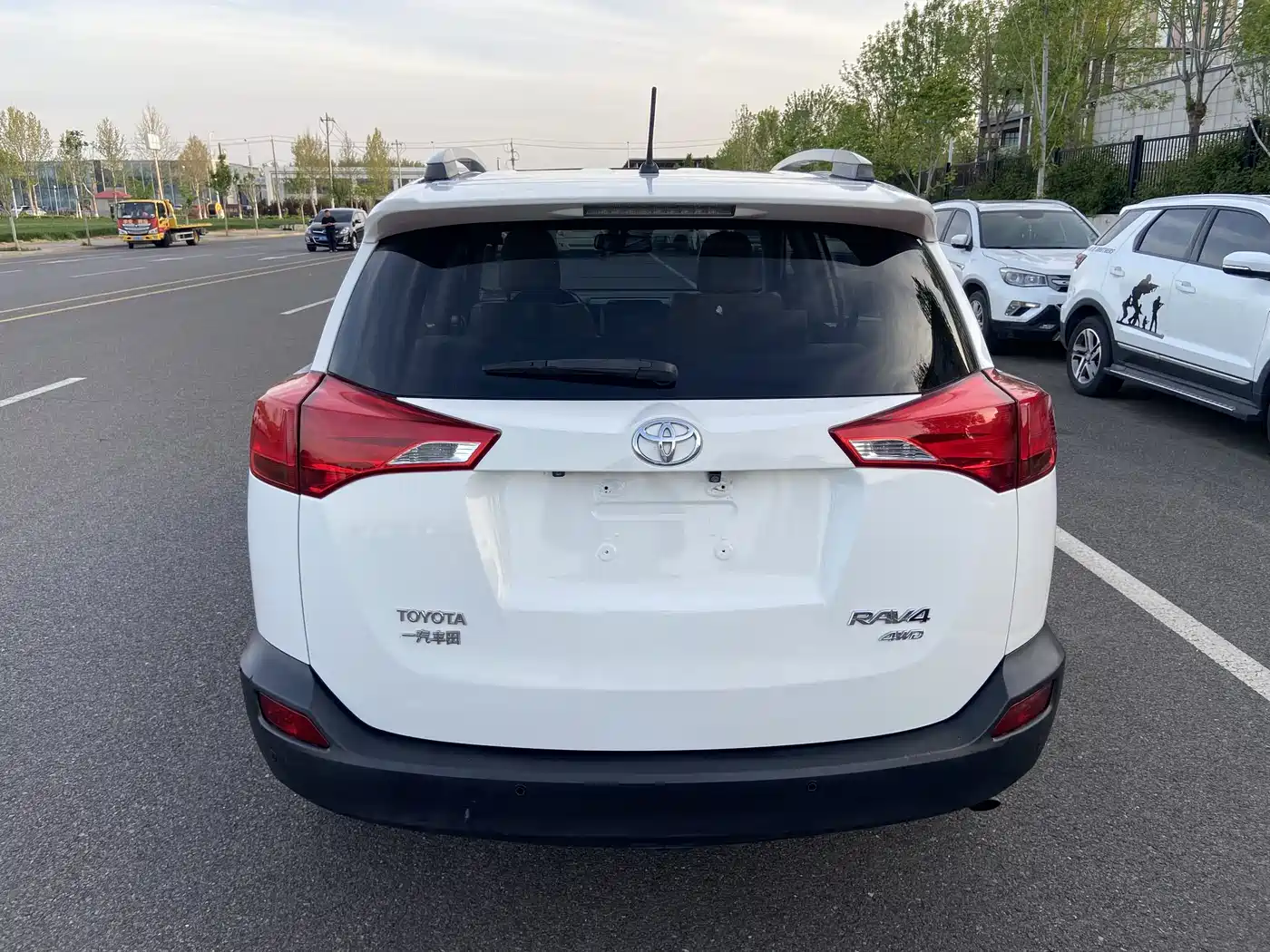 Toyota RAV4 Rongfang 2013 2.5L Auto 4WD Elite фото 5