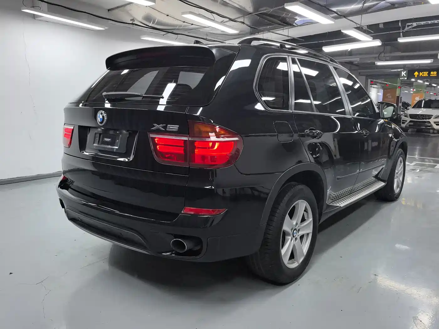 BMW X5 (Import) 2012 2013 xDrive35i Leading