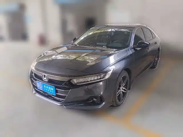 Honda Accord 2022 260TURBO Phantom Night Flagship — фото 1