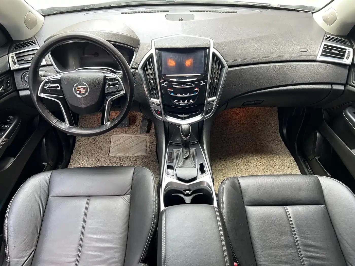 Cadillac SRX 2014 3.0L Comfort Model фото 7