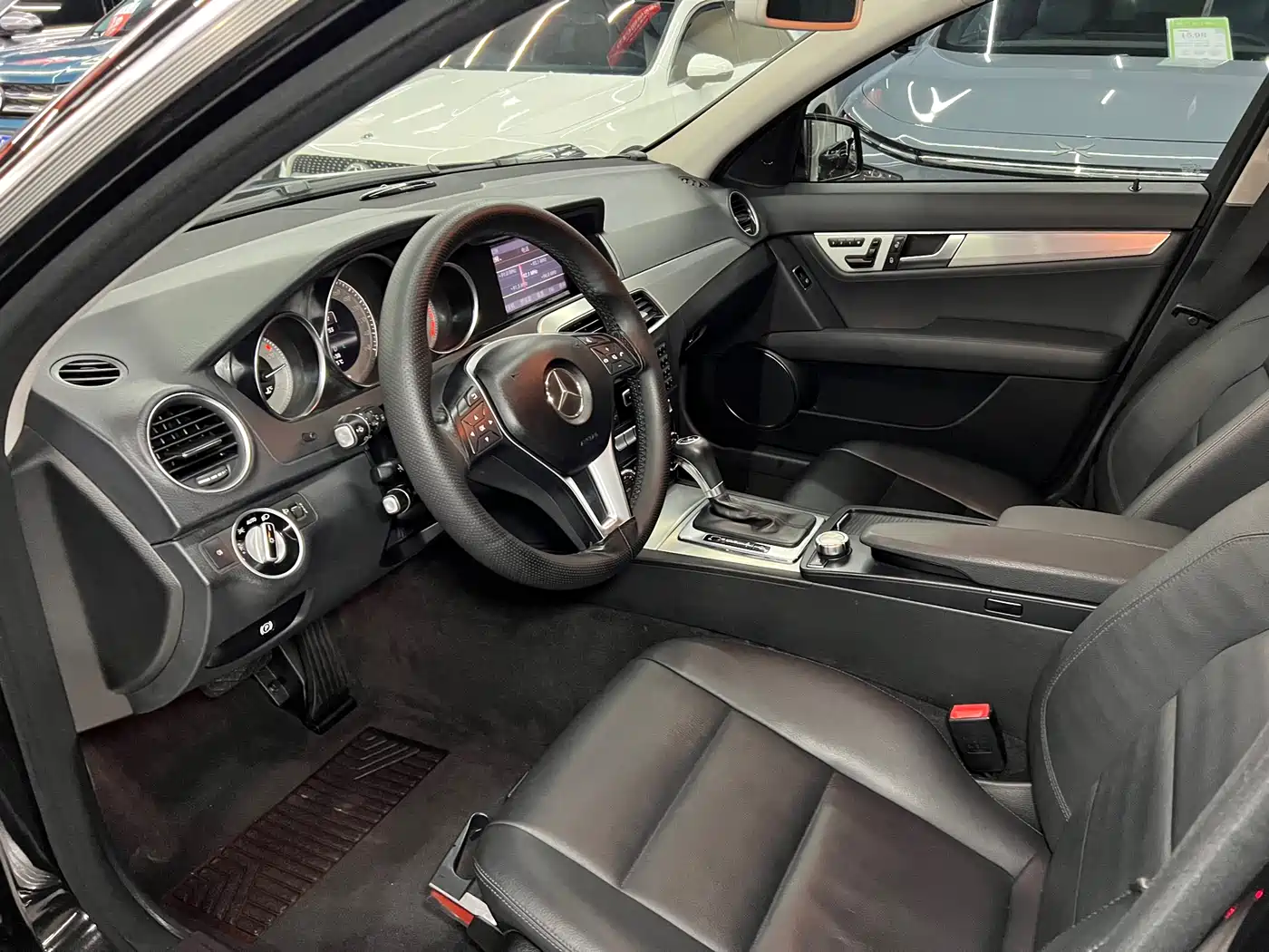 Mercedes-Benz C-Class (Import) 2011 C 200 Fashion Wagon Edition фото 7