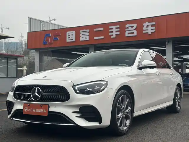 MERCEDES-BENZ E CLASS