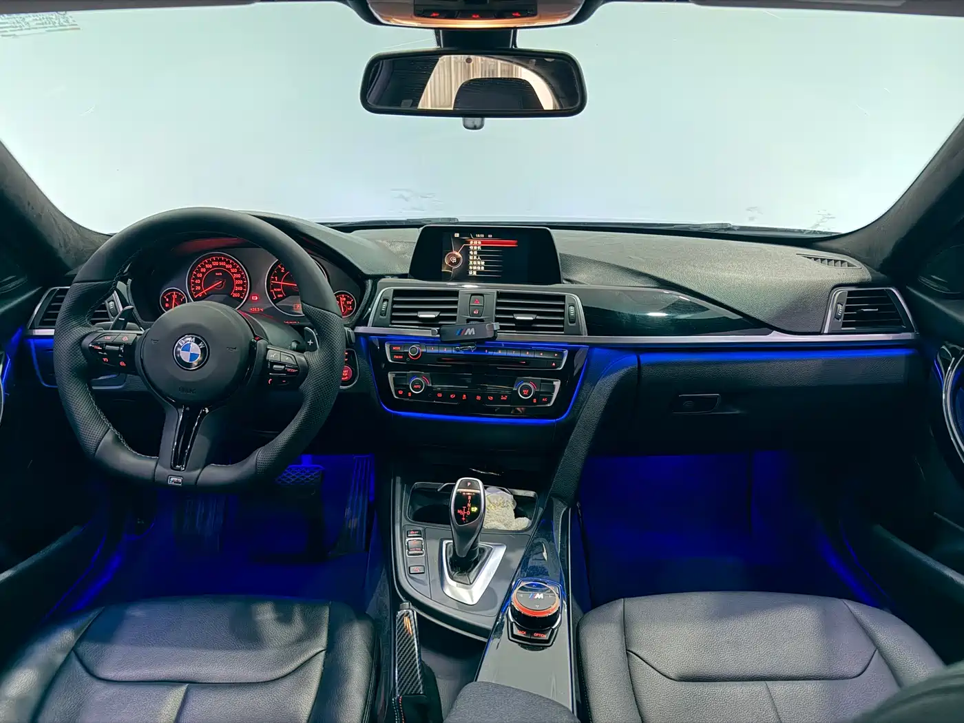 BMW 3 Series 2017 320Li M Sport фото 5