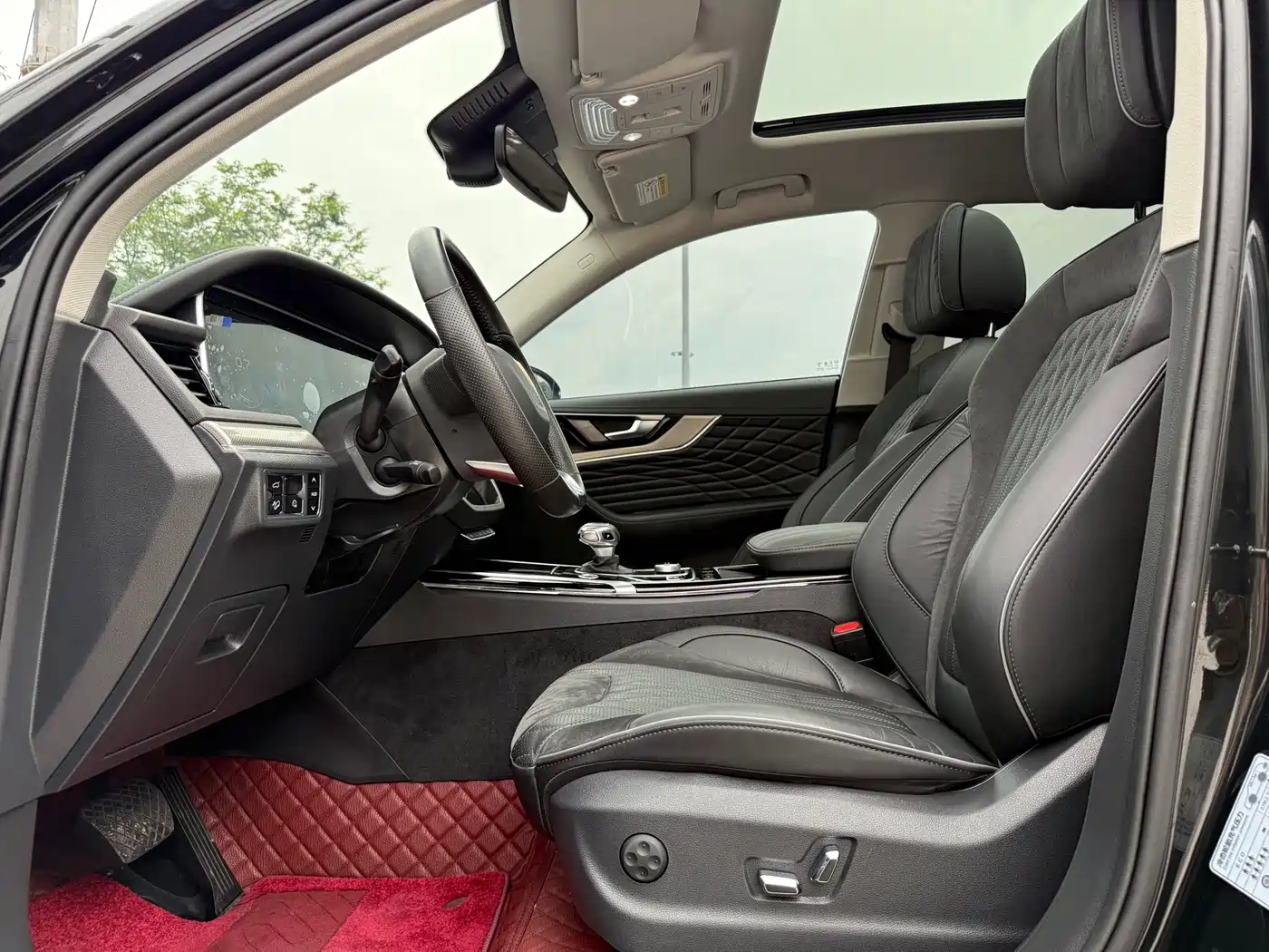 Hongqi HS5 2022 Facelift 2.0T Smart Flag Enjoyment AWD Edition фото 4