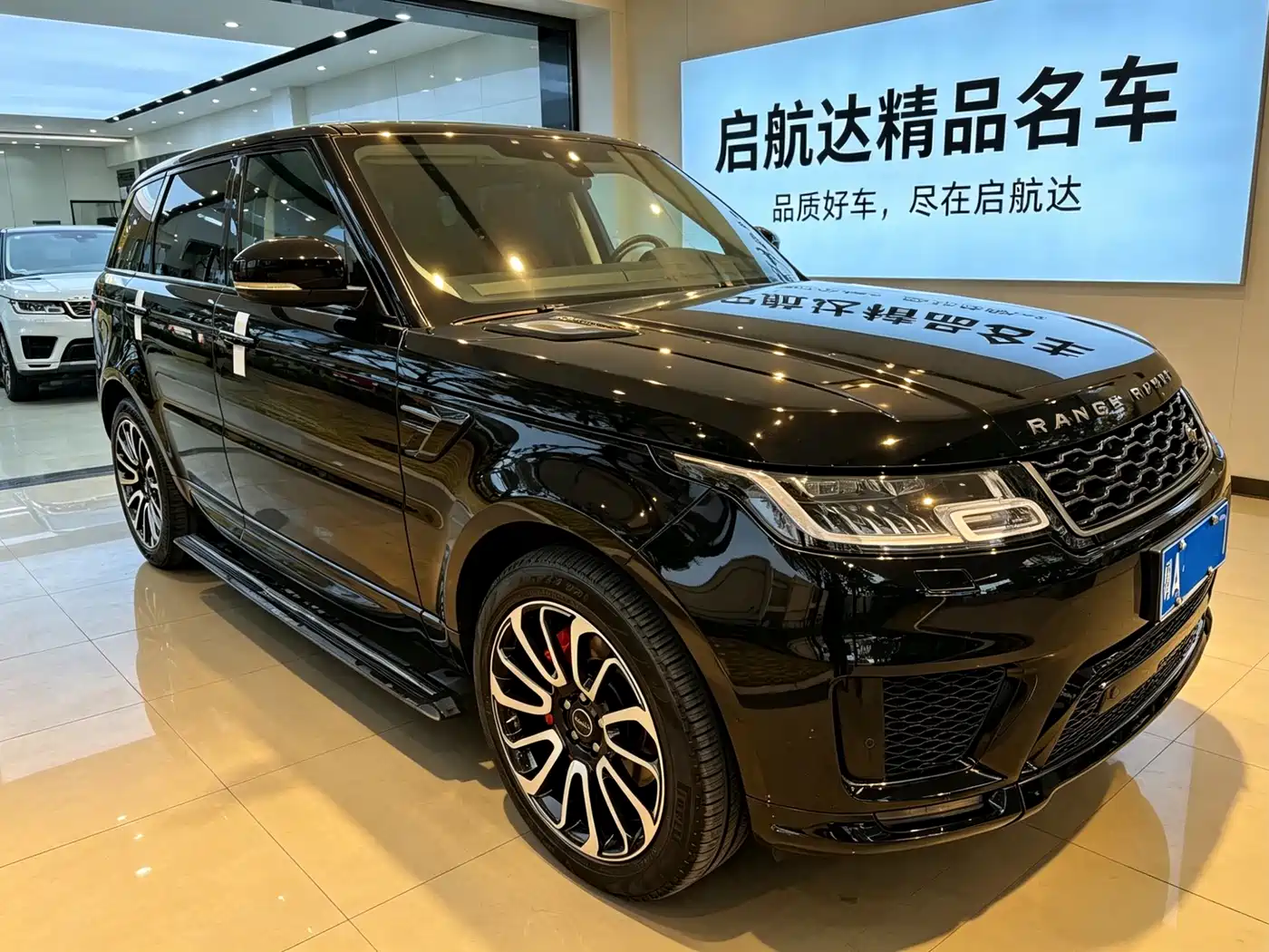 Land Rover Range Rover Sport 2019 3.0 SC V6 HSE DYNAMIC фото 3