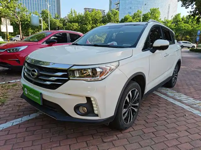  GAC Trumpchi Trumpchi GS4 2017 235T Automatic 2WD Luxury Smart Connected Edition