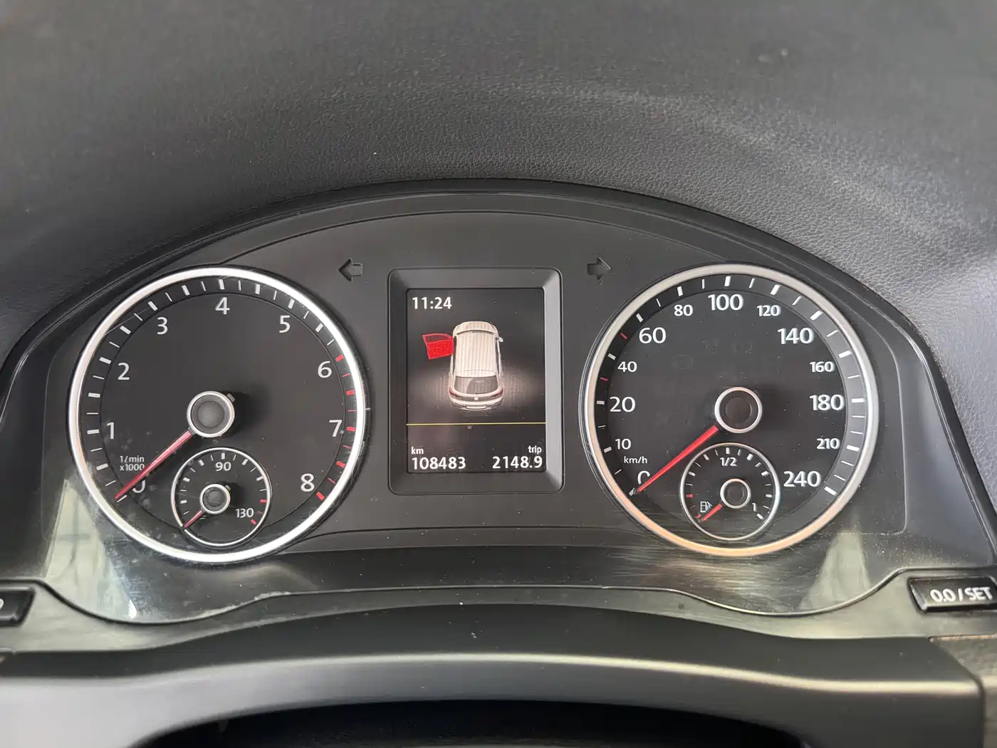 Volkswagen Tiguan 2015 1.8TSI Automatic 2WD Highline фото 14
