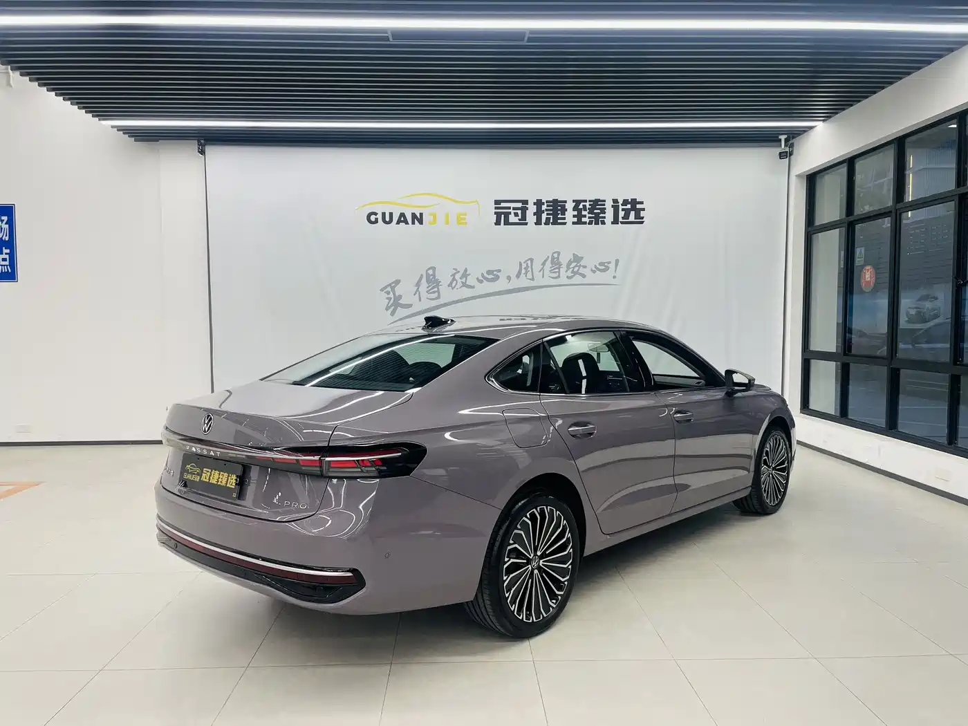 Volkswagen Passat 2025 Pro 380TSI Dragon Prestige Edition фото 19