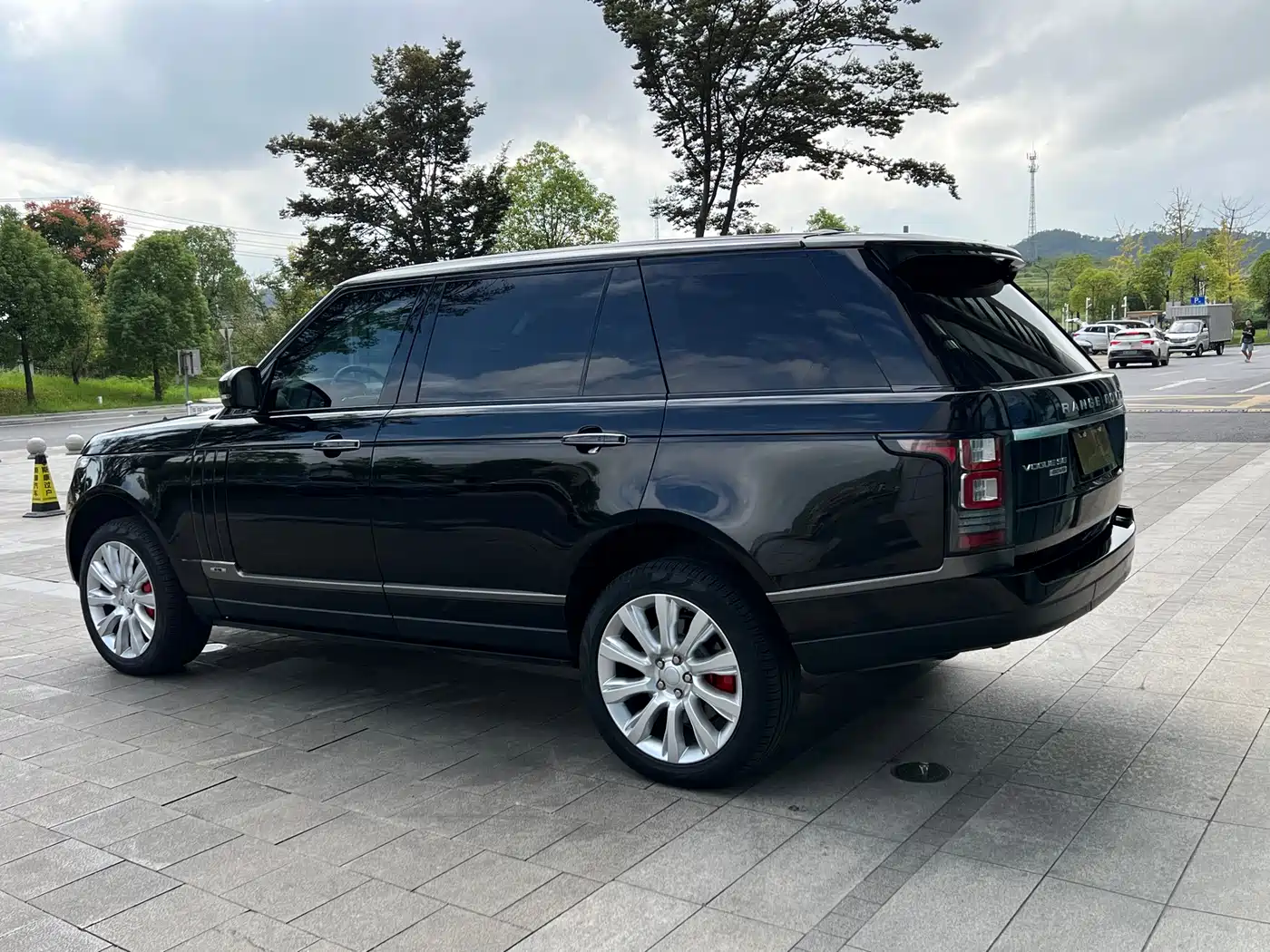 Land Rover Range Rover 2016 3.0 SC V6 Vogue SE Autobiography LWB фото 4
