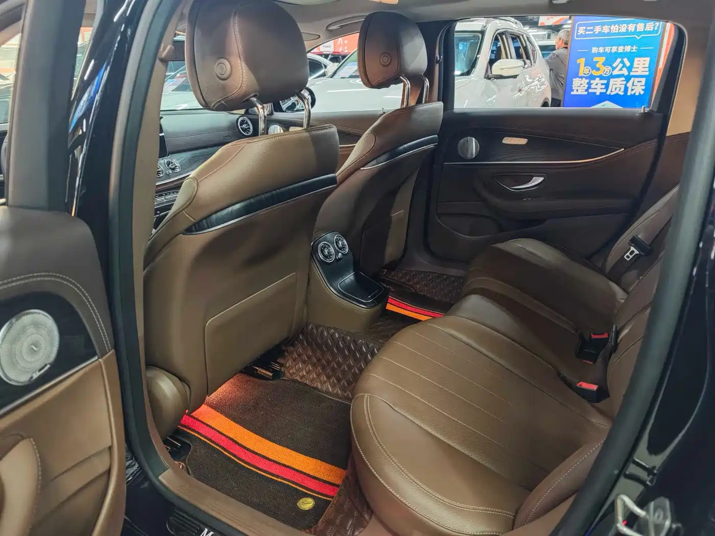 Mercedes-Benz E-Class 2023 E 300 L Fashion фото 8