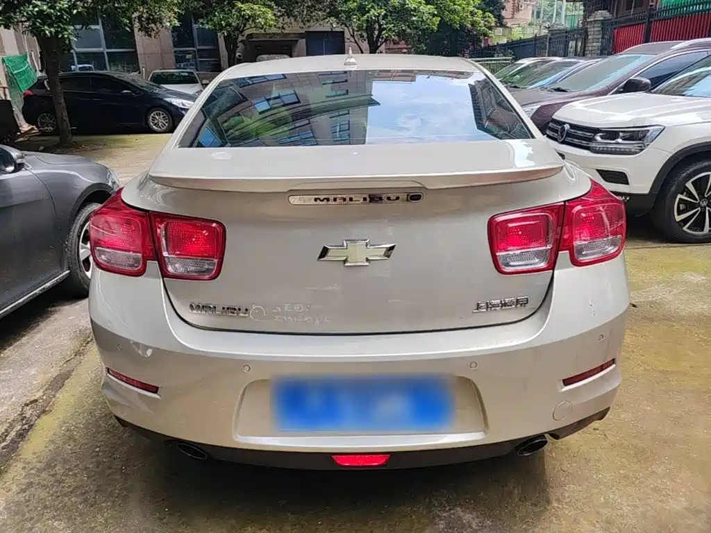 Chevrolet Malibu 2014 2.0L Automatic Luxury фото 5