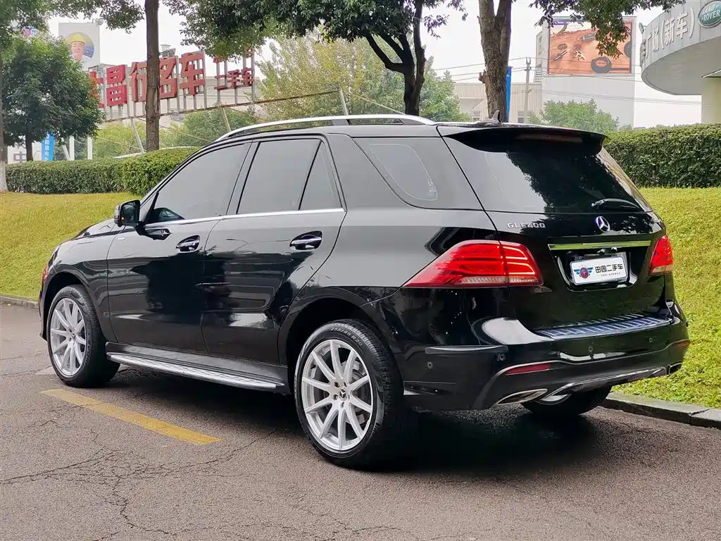 Mercedes-Benz GLE 2018 GLE 320 4MATIC Luxury Ultimate Edition фото 4