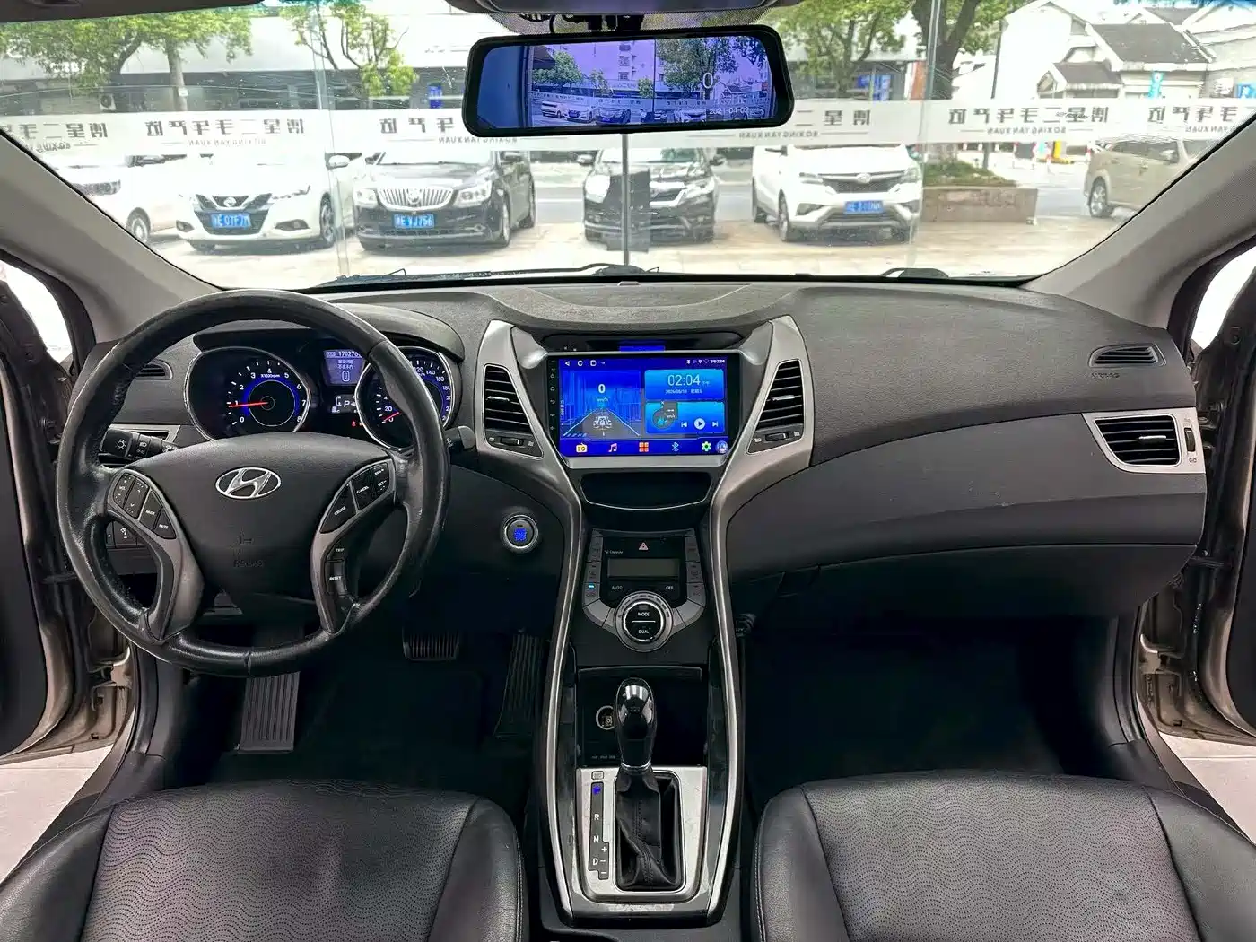 Hyundai Langdong 2012 1.6L Automatic Leading фото 5